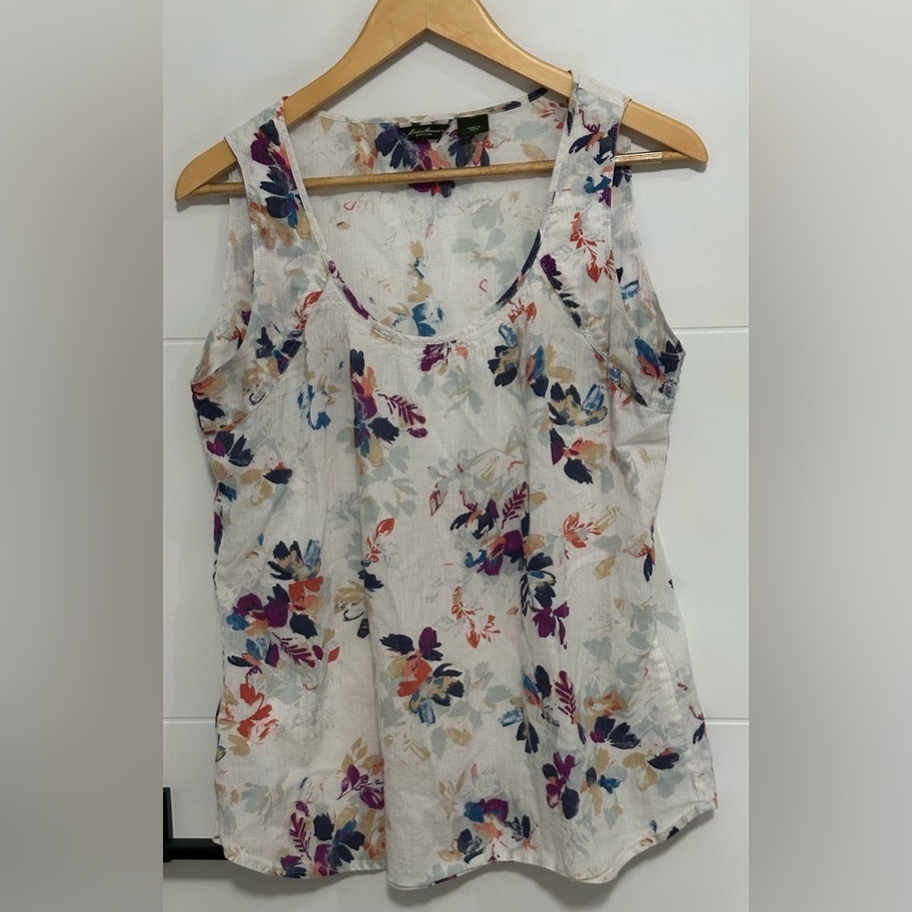 Eddie Bauer: Women’s Floral Sleeveless Top- Size Large
